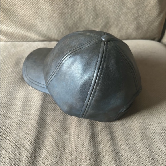 Zara | Hat - Picture 3 of 6